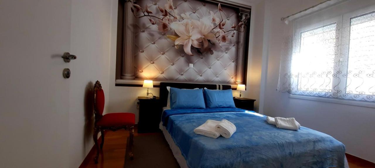 Luxury 6 People Port Of Apartament Pireus