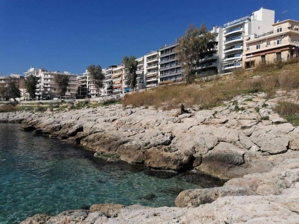 Luxury 6 People Port Of Piraeus